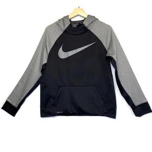 Nike Dri-Fit Therma Swoosh Hoodie (Boy's XL)